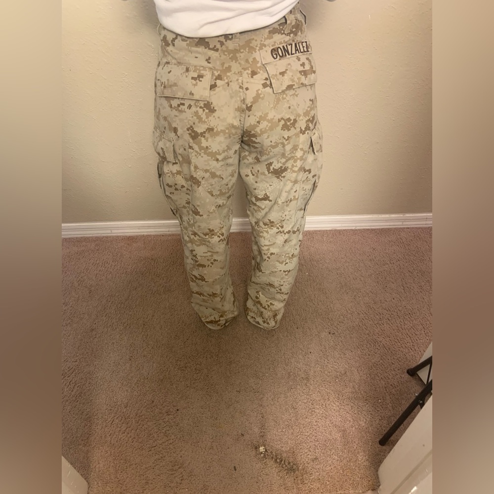 Camouflage Cargo Pants - Picture 4 of 11